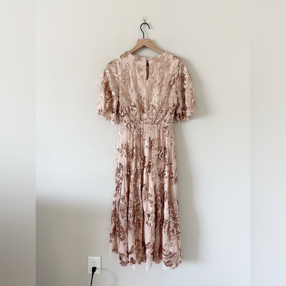 NWT Baltic Born Lucy Maxi Dress in Sequin Floral Blush Pink and Gold Size S - Picture 8 of 9
